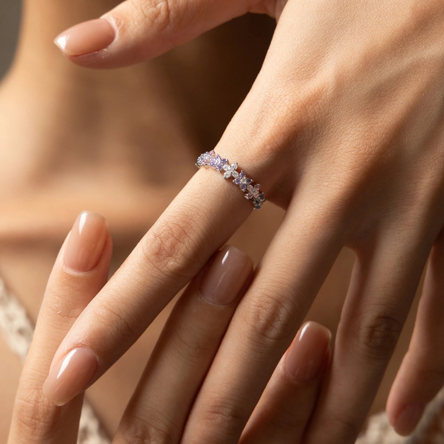 Flower Eternity Ring - MARCOSELLE