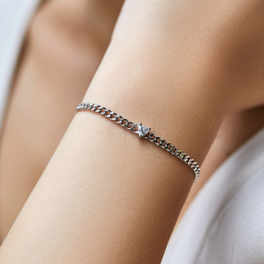 Sparkling Heart Bracelet