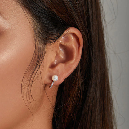 Crystal Pearl & Snowflake Stud Earrings - MARCOSELLE