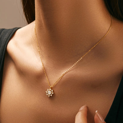 Snowflake Necklace MARCOSELLE