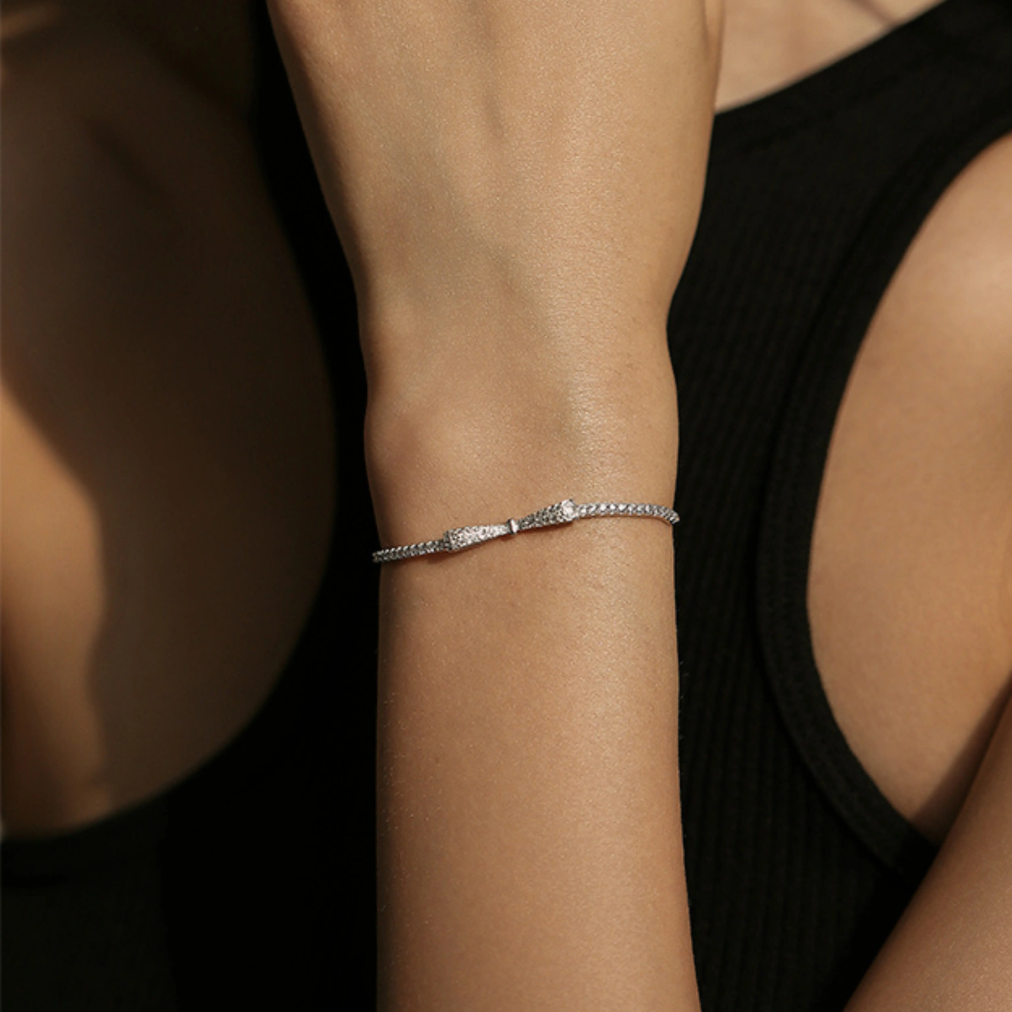 Sparkling Zirconia Bowknot Bracelet MARCOSELLE