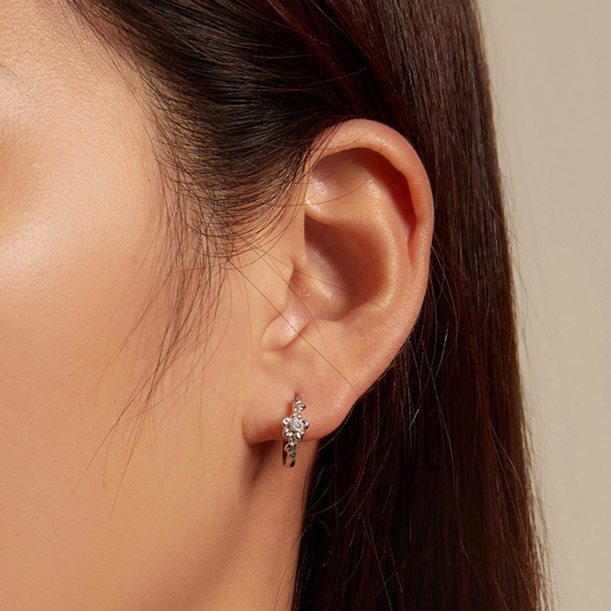 Flower and Vine Zircon Hoop Earrings - MARCOSELLE