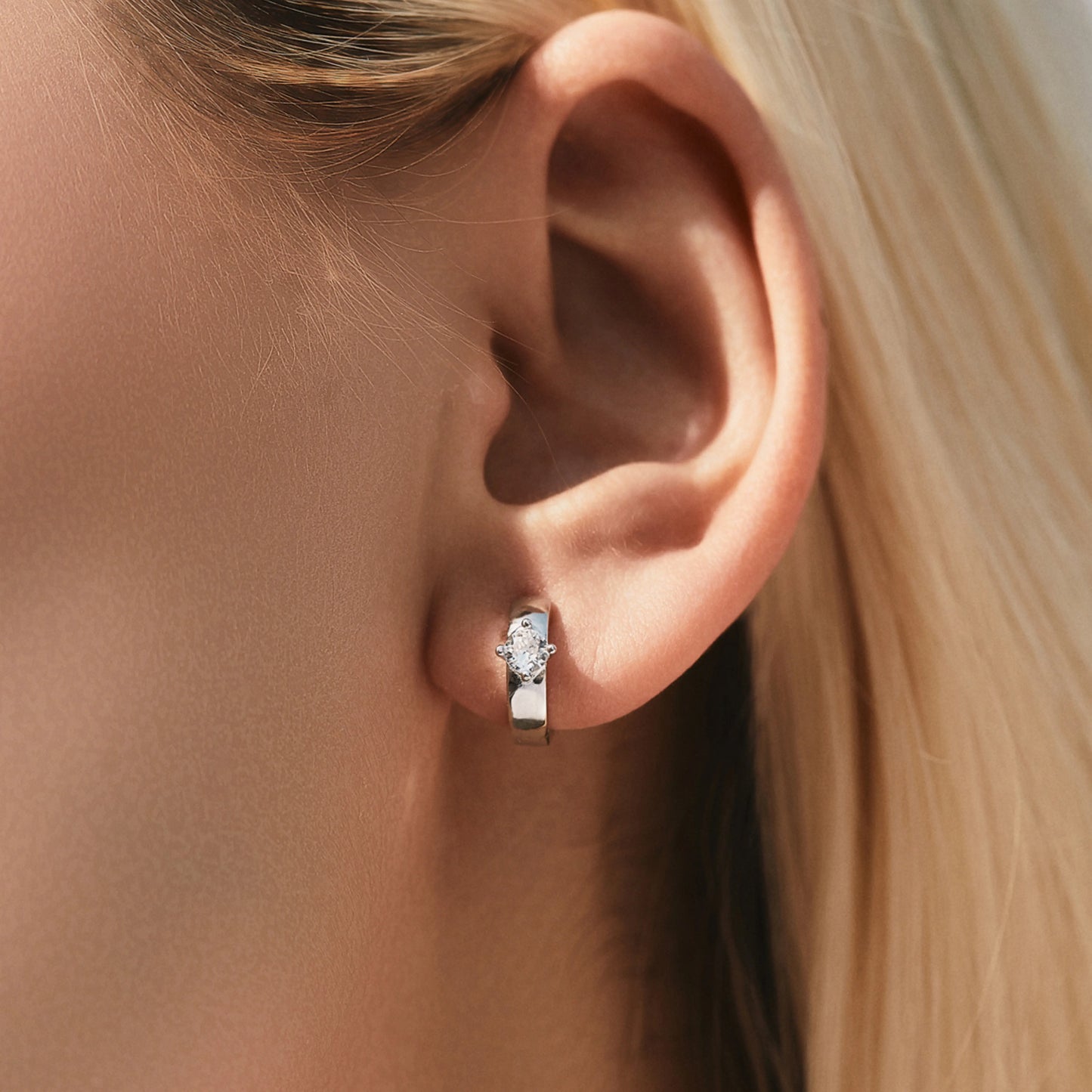 Round Moissanite Hoop Earrings - MARCOSELLE